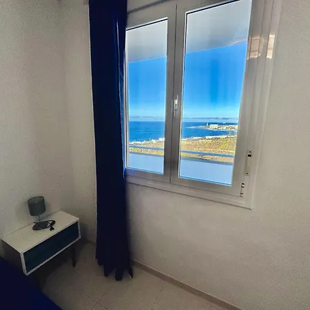 Apartmán El Atico Parosa 'con Vistas Al Mar'