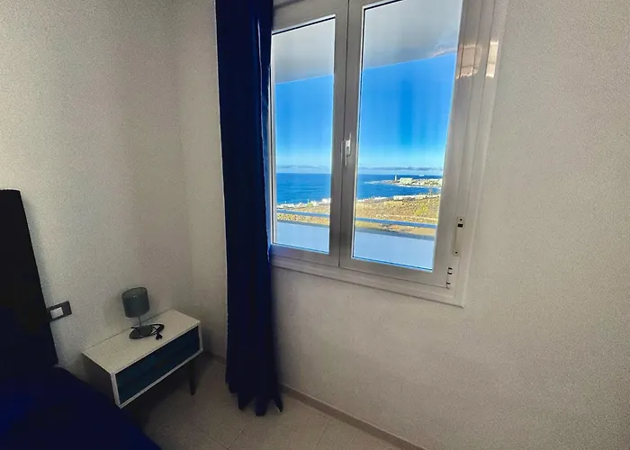 Apartman El Atico Parosa 'con Vistas Al Mar'
