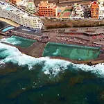 El Atico Parosa 'con Vistas Al Mar' Apartment